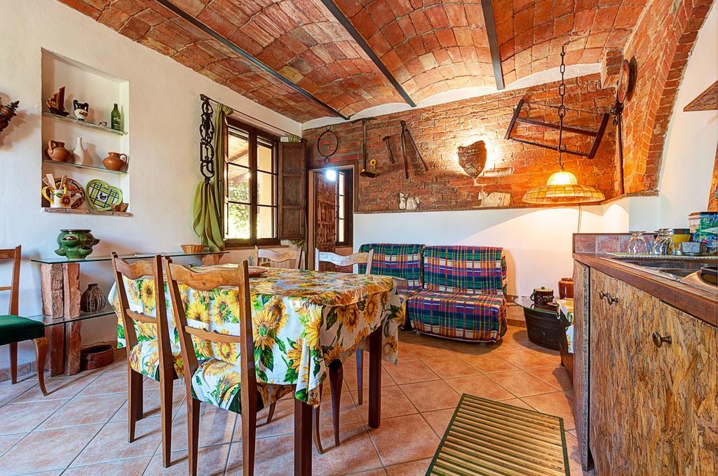 Appartamenti Alcantara E Damasco Abbadia di Montepulciano Room photo