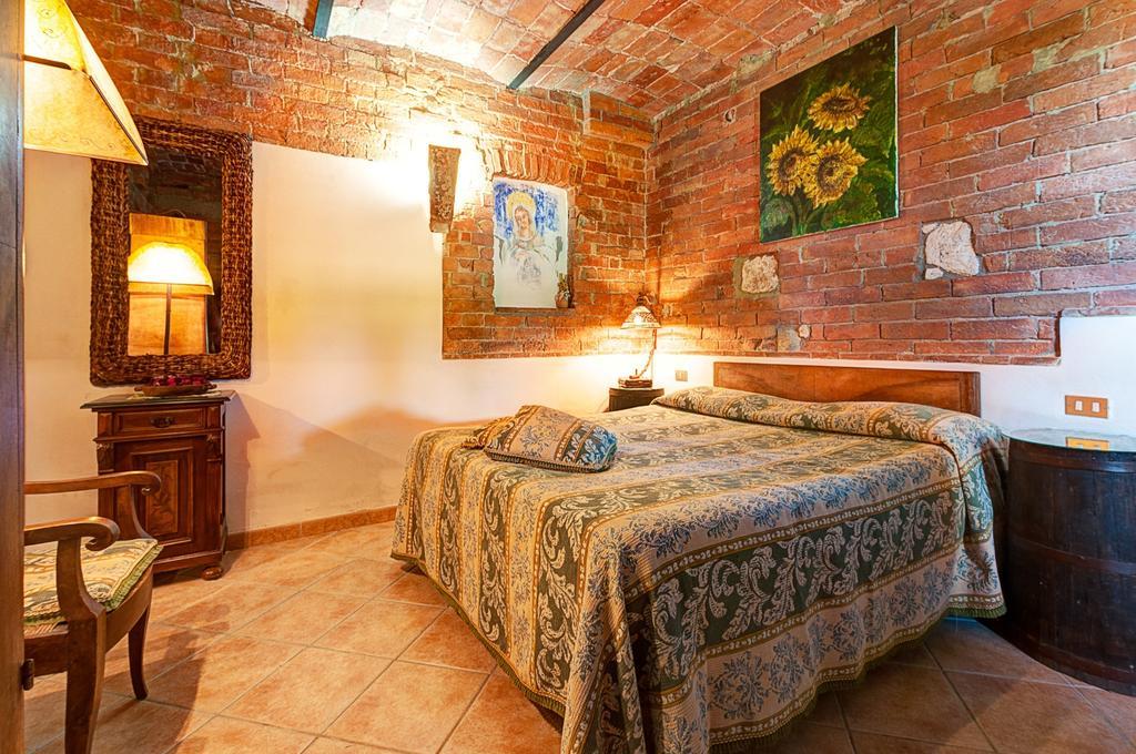 Appartamenti Alcantara E Damasco Abbadia di Montepulciano Room photo