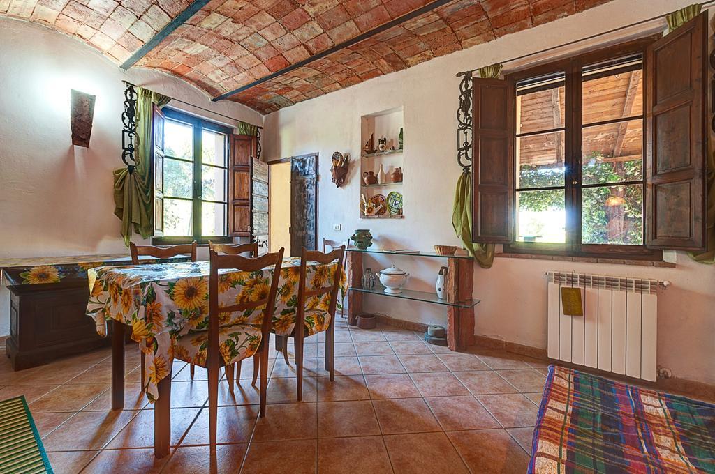 Appartamenti Alcantara E Damasco Abbadia di Montepulciano Room photo